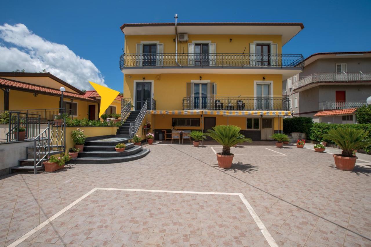 B&B L'Abbraccio Casola di Napoli Ngoại thất bức ảnh